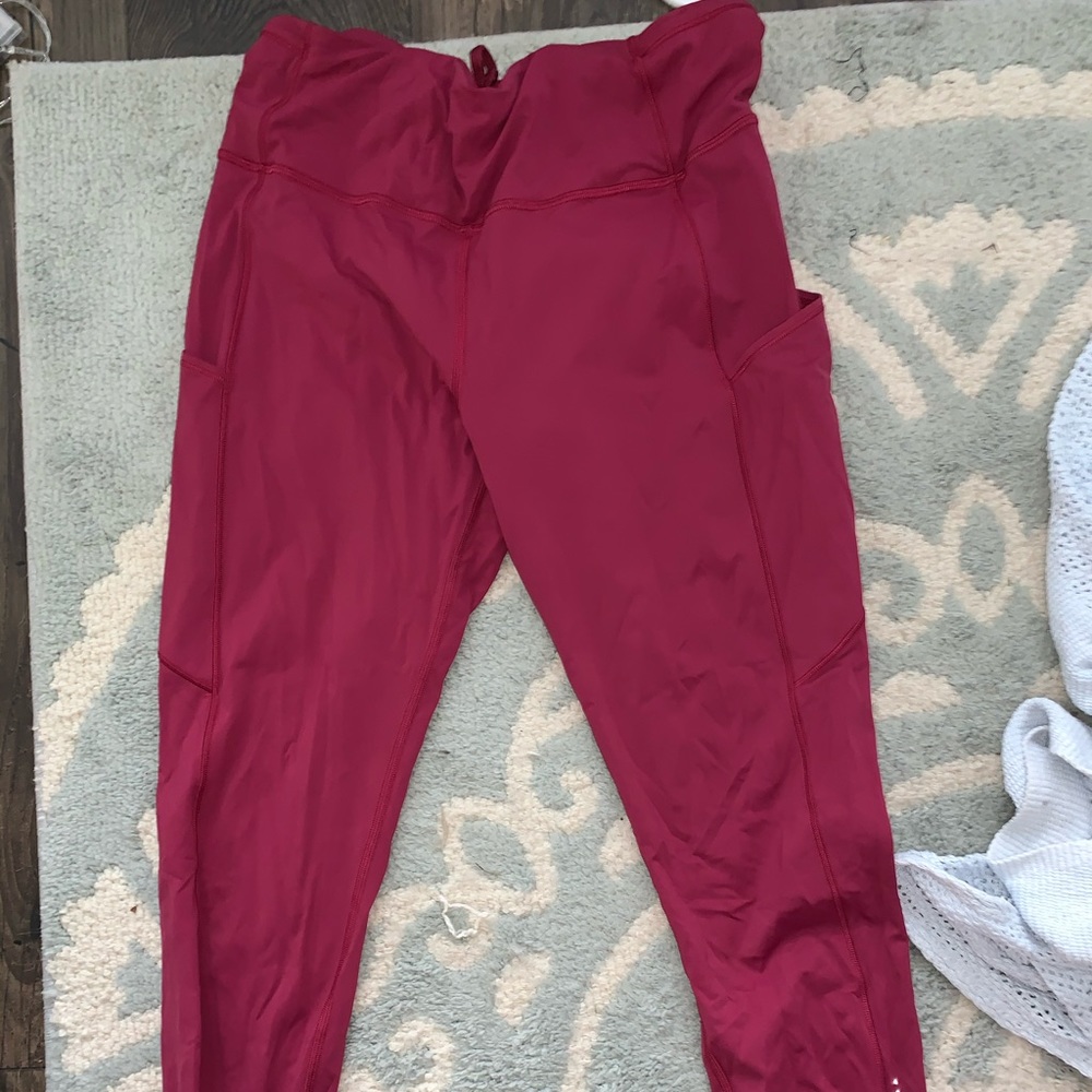 Raspberry Lululemon Leggins